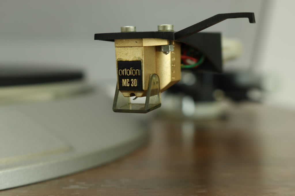 Denon DP2000 Quartz DD